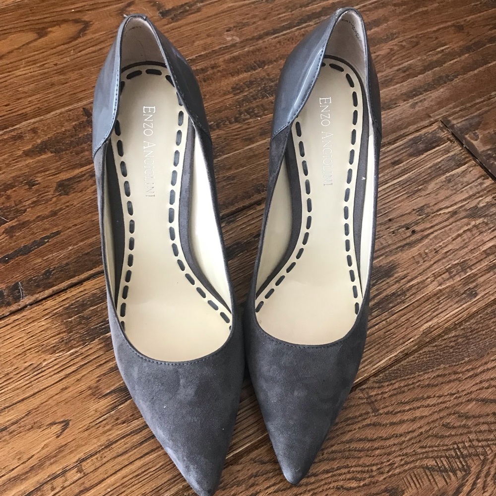 Grey suede and patent leather pumps